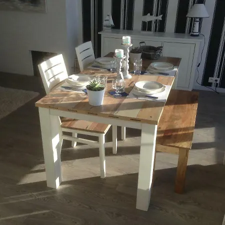 Raversijde With Seaview Apartament *